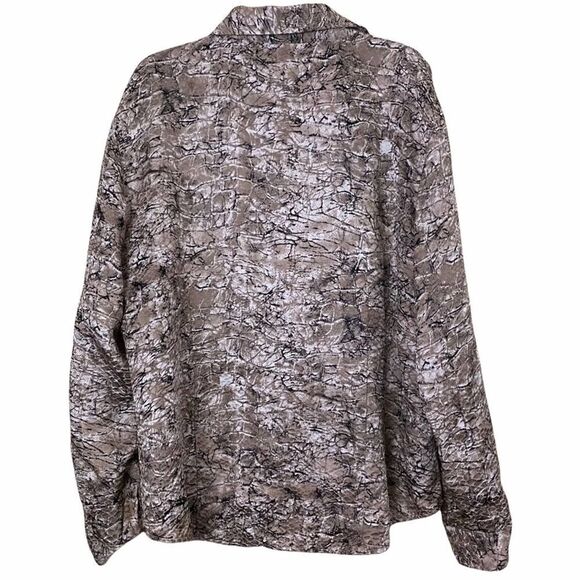 Chico’s Silk Beige Black Snake Print Blouse Medium - Picture 4 of 6